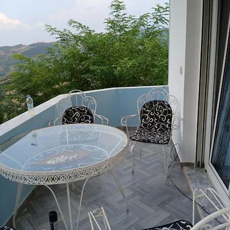 Guest house Erjon *